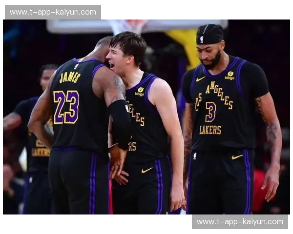 巅峰生死劫：掘金vs湖人G3直播，谁能在紫金星光下完成致命一击？